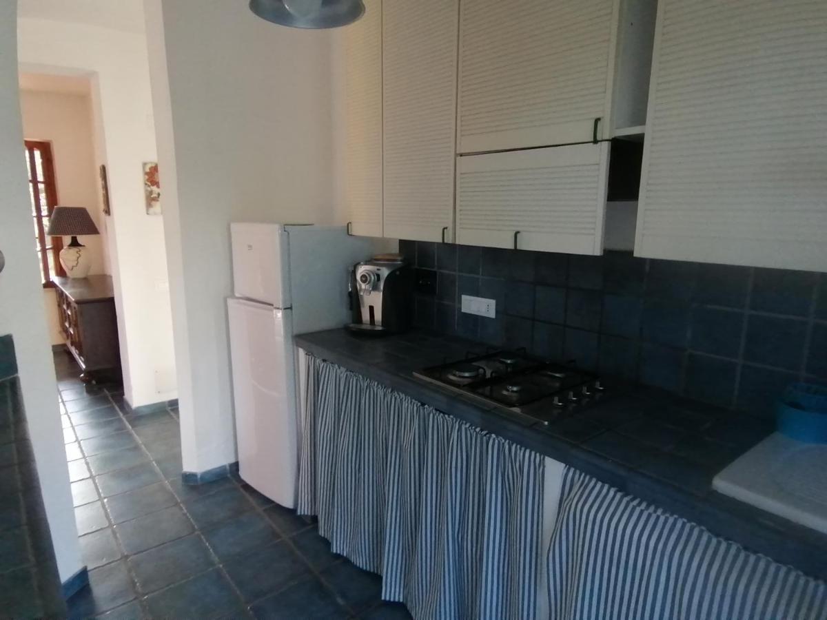 Le Palme Apartment Capoliveri  Ngoại thất bức ảnh