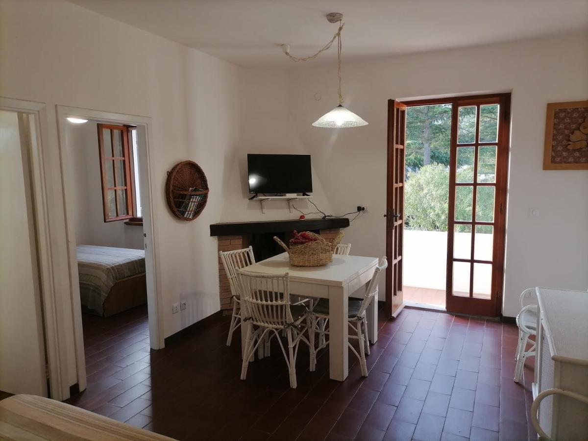 Le Palme Apartment Capoliveri  Ngoại thất bức ảnh